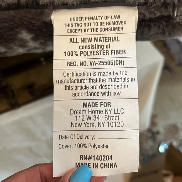 Dream Home Let It Snow Snowflake Pillows - Picture 4 of 6